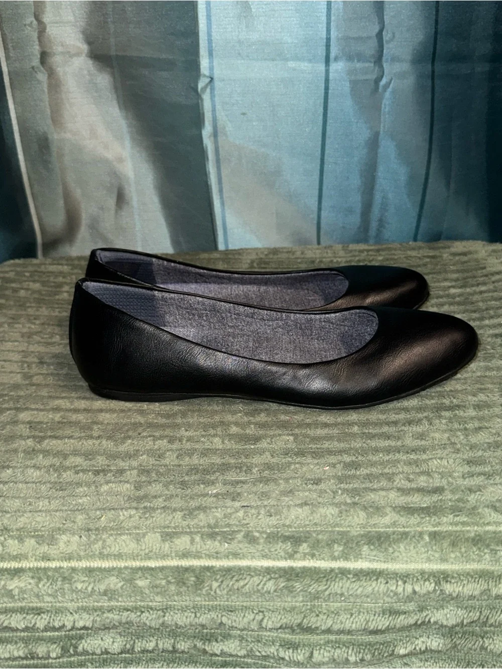 Dr. Scholl's Black Leather Ballet Flats